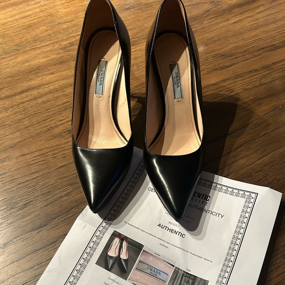Gorgeous Prada Classic Black Heels